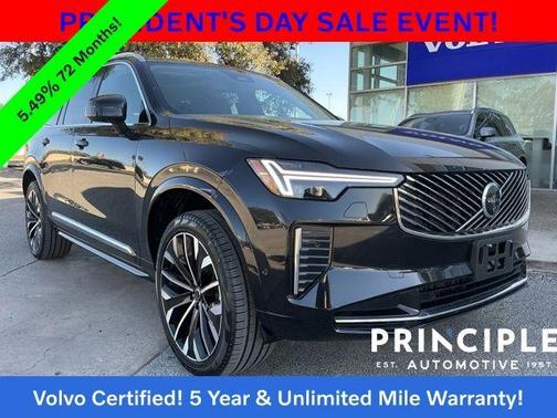 2025 Volvo XC90 B6 Plus 7-Seater