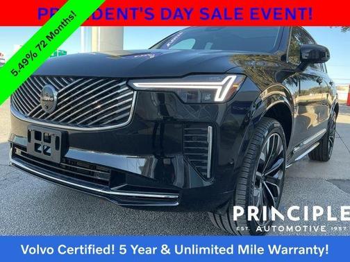 2025 Volvo XC90 B6 Plus 7-Seater