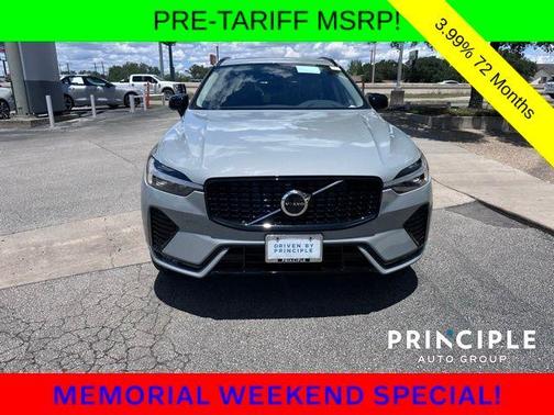 2025 Volvo XC60 B5 Plus