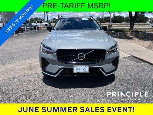 2025 Volvo XC60 B5 Plus