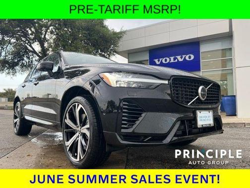 2025 Volvo XC60 Plug-In Hybrid T8 Ultra