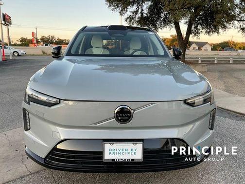 2025 Volvo EX90 Twin Motor Ultra