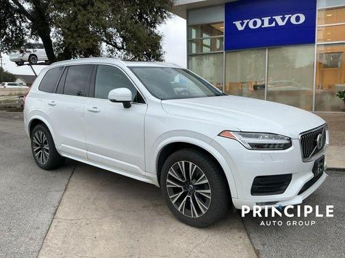2021 Volvo XC90 T5 Momentum 7 Passenger