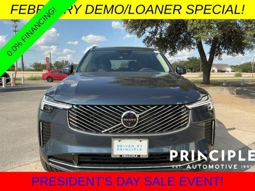 2026 Volvo XC90 B5 Plus 7-Seater