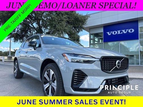 2025 Volvo XC60 Plug-In Hybrid T8 Core
