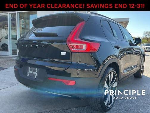 2021 Volvo XC40 Recharge Pure Electric P8