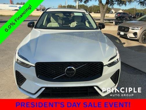 2026 Volvo XC60 B5 Ultra