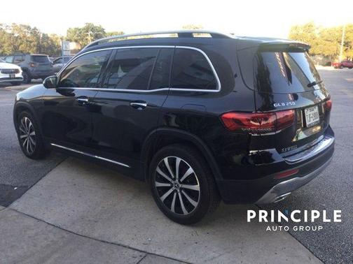 2023 Mercedes-Benz GLB 250 Base