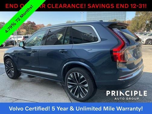 2025 Volvo XC90 B6 Plus 7-Seater