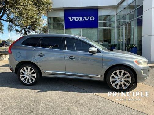 2017 Volvo XC60 T5 Inscription