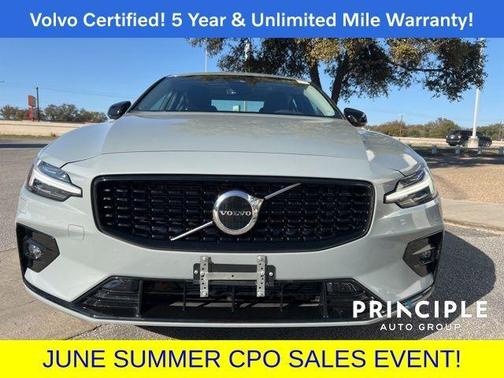 2025 Volvo S60 B5 Core