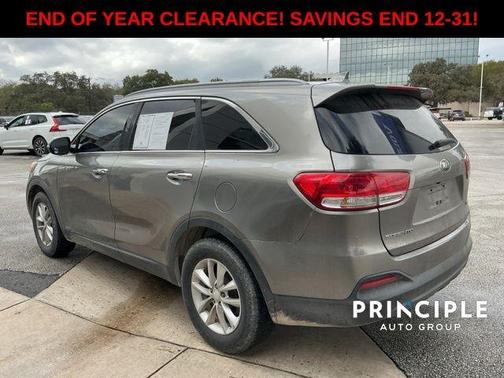 2016 Kia Sorento LX