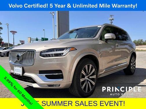 2024 Volvo XC90 B5 Plus Bright Theme