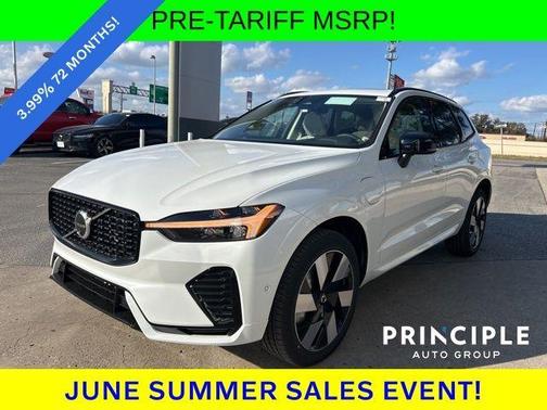 2025 Volvo XC60 Plug-In Hybrid T8 Plus