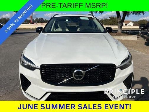2025 Volvo XC60 Plug-In Hybrid T8 Plus