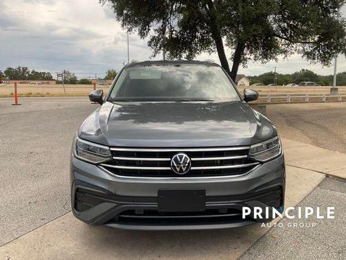 2024 Volkswagen Tiguan 2.0T SE