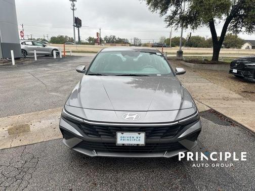 2024 Hyundai ELANTRA HEV Blue