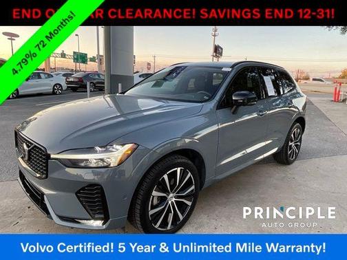 2023 Volvo XC60 B5 Plus Dark Theme