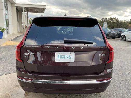 2026 Volvo XC90 B5 Plus 7-Seater