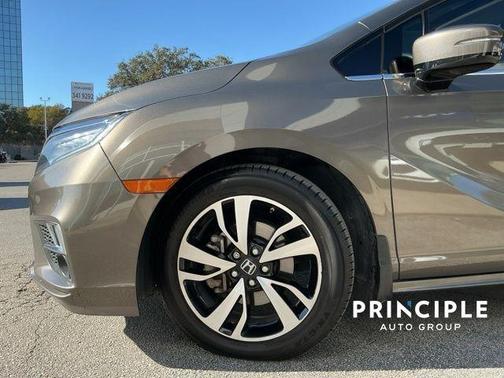 2019 Honda Odyssey Elite