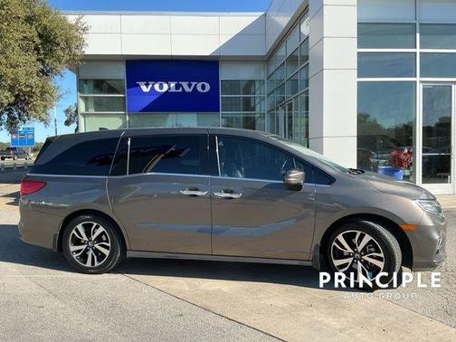 2019 Honda Odyssey Elite