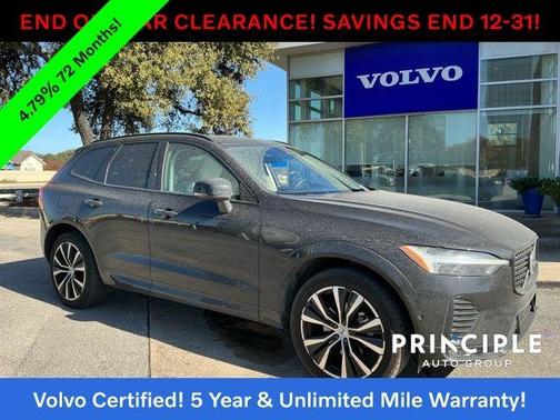 2023 Volvo XC60 B5 Plus Dark Theme