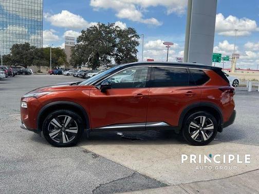 2021 Nissan Rogue Platinum