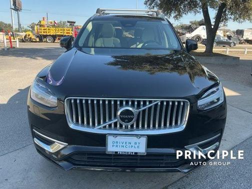 2023 Volvo XC90 B6 Plus 6-Seater