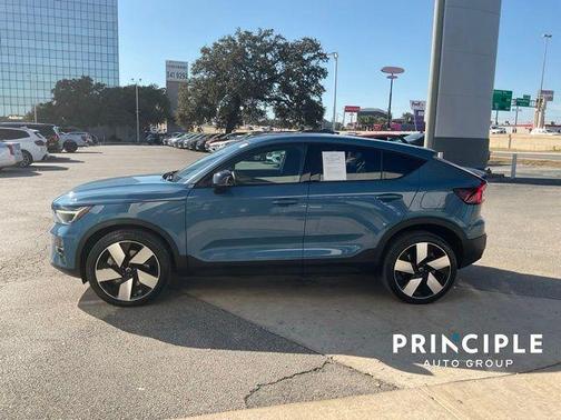 2023 Volvo C40 Recharge Pure Electric Twin Plus