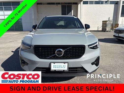 2026 Volvo XC40 B5 Ultra