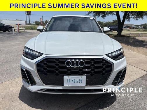 2022 Audi Q5 45 S line Prestige