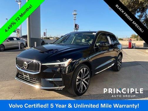 2023 Volvo XC60 B6 Ultimate Bright Theme