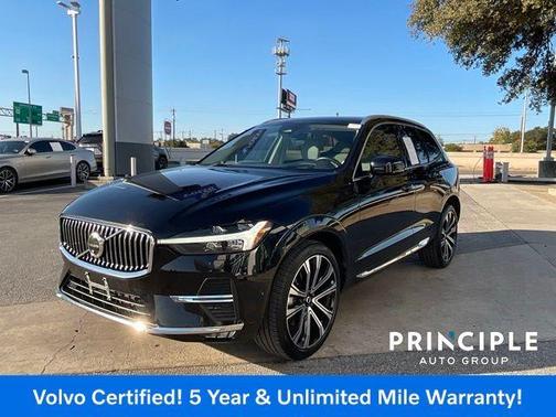 2023 Volvo XC60 B6 Ultimate Bright Theme