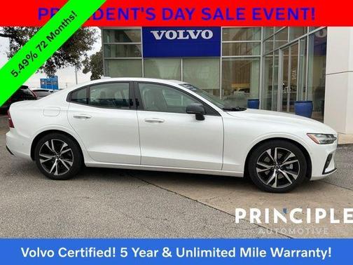 2025 Volvo S60 B5 Plus