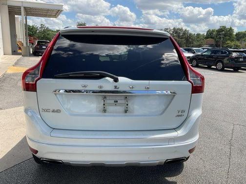 2015 Volvo XC60 T5 Premier