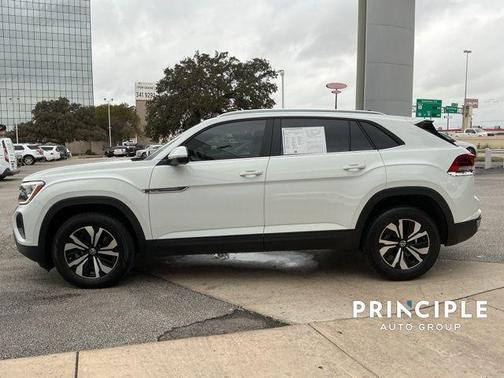 2024 Volkswagen Atlas Cross Sport 2.0T SE