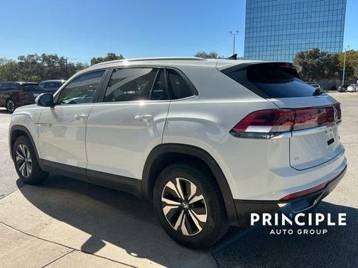 2024 Volkswagen Atlas Cross Sport 2.0T SE