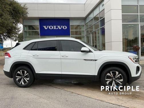 2024 Volkswagen Atlas Cross Sport 2.0T SE