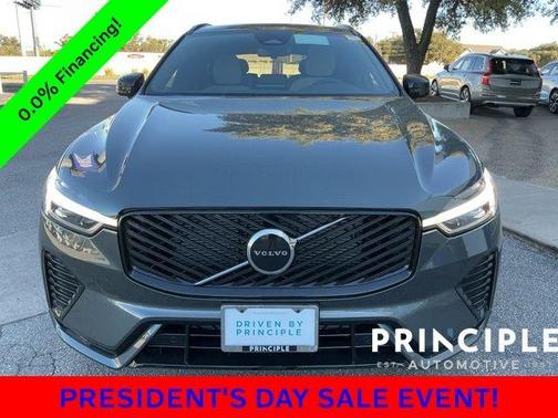 2026 Volvo XC60 B5 Core