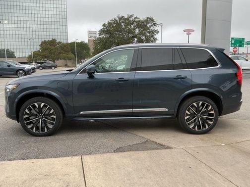 Denim Blue Metallic 2026 Volvo XC90 Plug-In Hybrid T8 Ultra 6-Seater