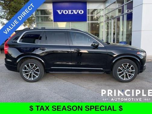 Onyx Black Metallic 2017 Volvo XC90 T6 Momentum