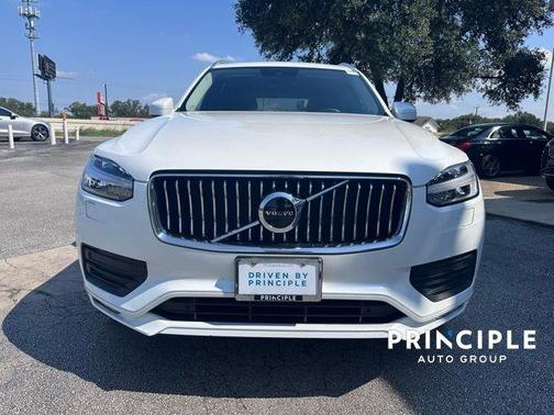 2021 Volvo XC90 T5 Momentum 7 Passenger