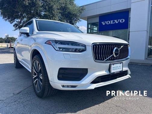 2021 Volvo XC90 T5 Momentum 7 Passenger