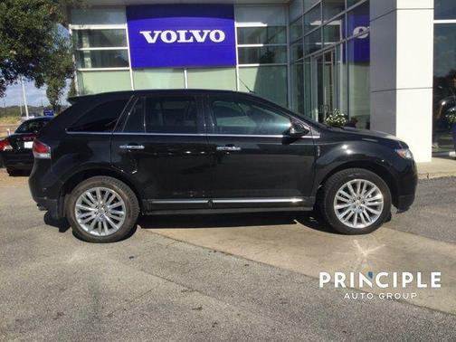 2014 Lincoln MKX Base