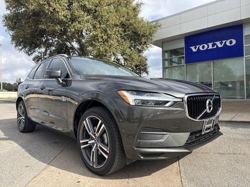 2019 Volvo XC60 T5 Momentum