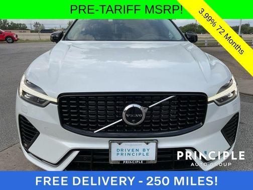 2025 Volvo XC60 Plug-In Hybrid T8 Ultra