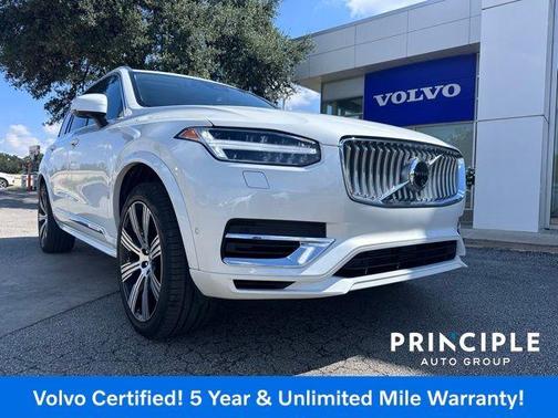 2024 Volvo XC90 Recharge Plug-In Hybrid T8 Plus Bright Theme 7 Passenger