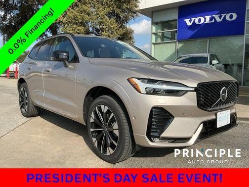 2026 Volvo XC60 B5 Plus