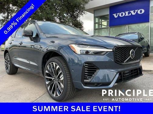 Denim Blue Metallic 2026 Volvo XC60 Plug-In Hybrid T8 Ultra