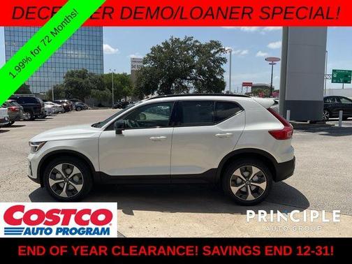 2026 Volvo XC40 B5 Core